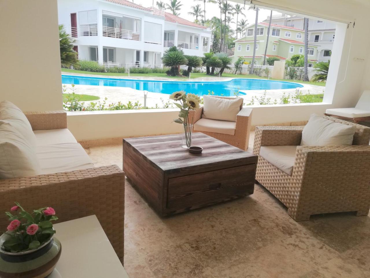 Las Terrazas Deluxe Pool Beach Club & Spa Πούντα Κάνα Εξωτερικό φωτογραφία
